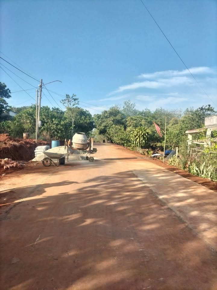 Đất nền Phú Văn, Xã Phú Nghĩa 2000m² giá 600 triệu - Đầu tư sinh lời tuyệt vời!