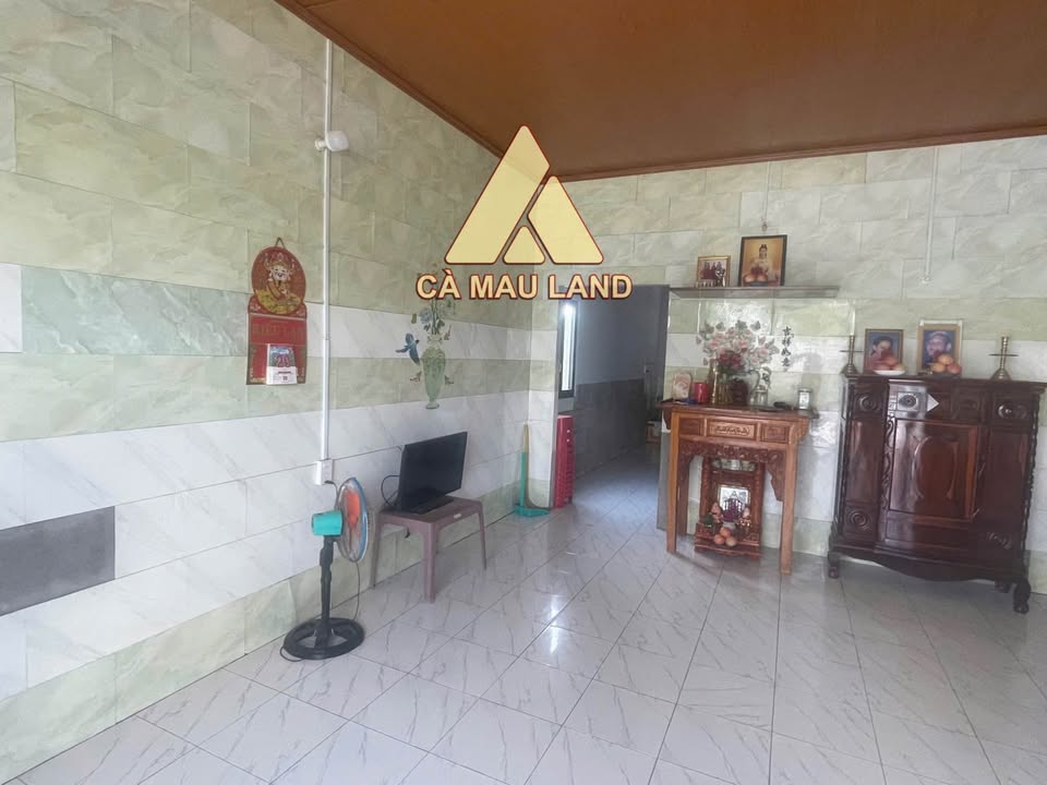 Đất và Nhà Cấp 4 Phường Lý Văn Lâm Cà Mau 1140m² giá chỉ 2 tỷ - Cơ hội đầu tư hấp dẫn!