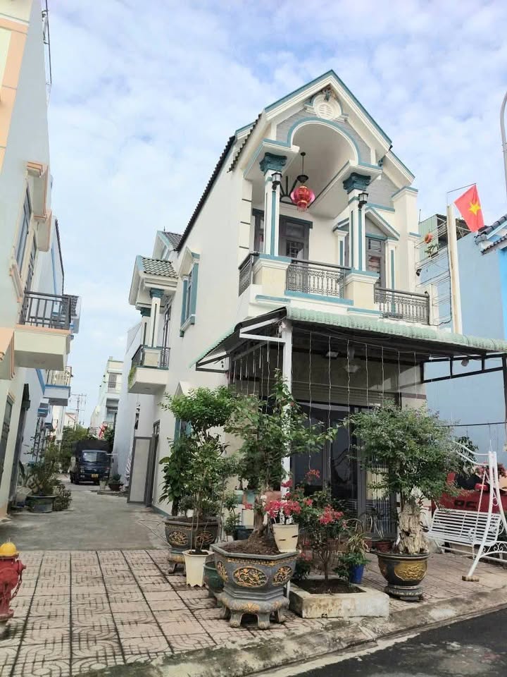 Nhà 2 Mặt Tiền Tân Khánh, Tân Uyên 64m² giá 3 tỷ - Không gian sống lý tưởng!