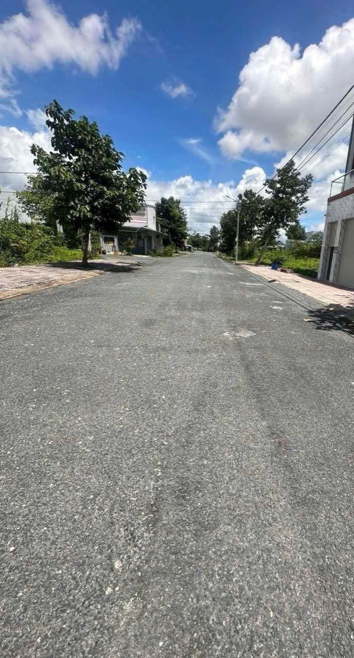 Đất nền thổ cư phường Long Châu 99,3m² giá 1,45 tỷ - Đầu tư sinh lời ngay!