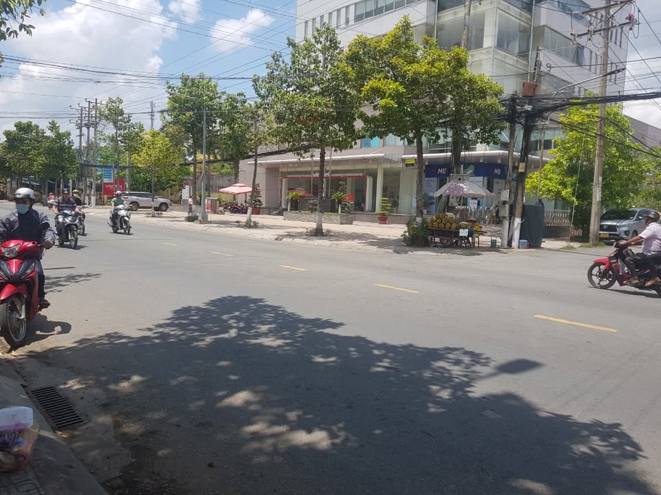 Kho mới xây đường Nam Phát, 114m² giá thỏa thuận - Không thể bỏ lỡ!