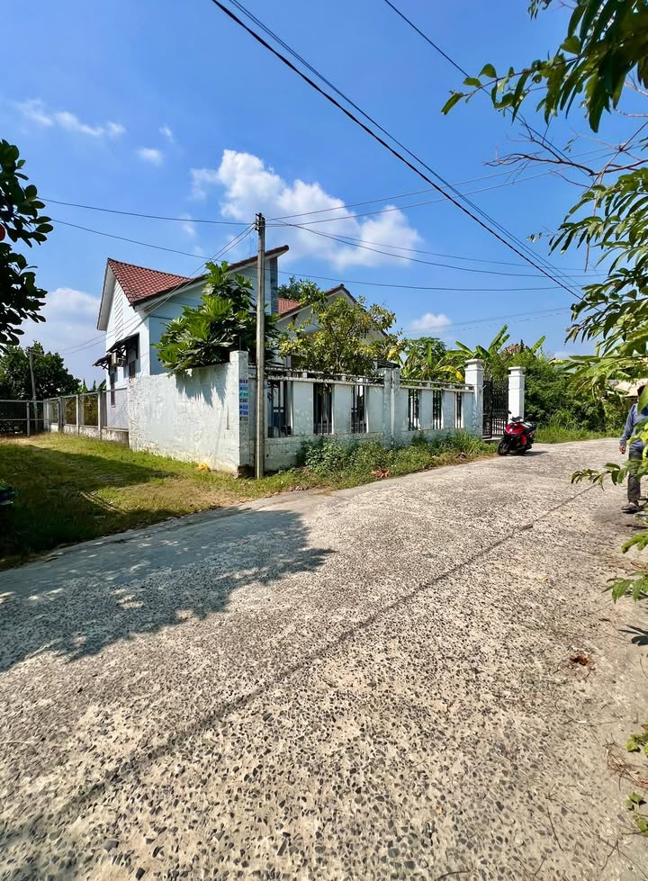 Nhà Mái Thái Xã Hàm Kiệm 510m² giá 1.3 tỷ - Sẵn sàng vào ở!