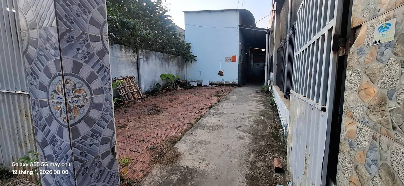 Phòng trọ cho thuê tại Đường số 4, Hòa Long, 16m² - Giá chỉ 1 triệu/tháng!