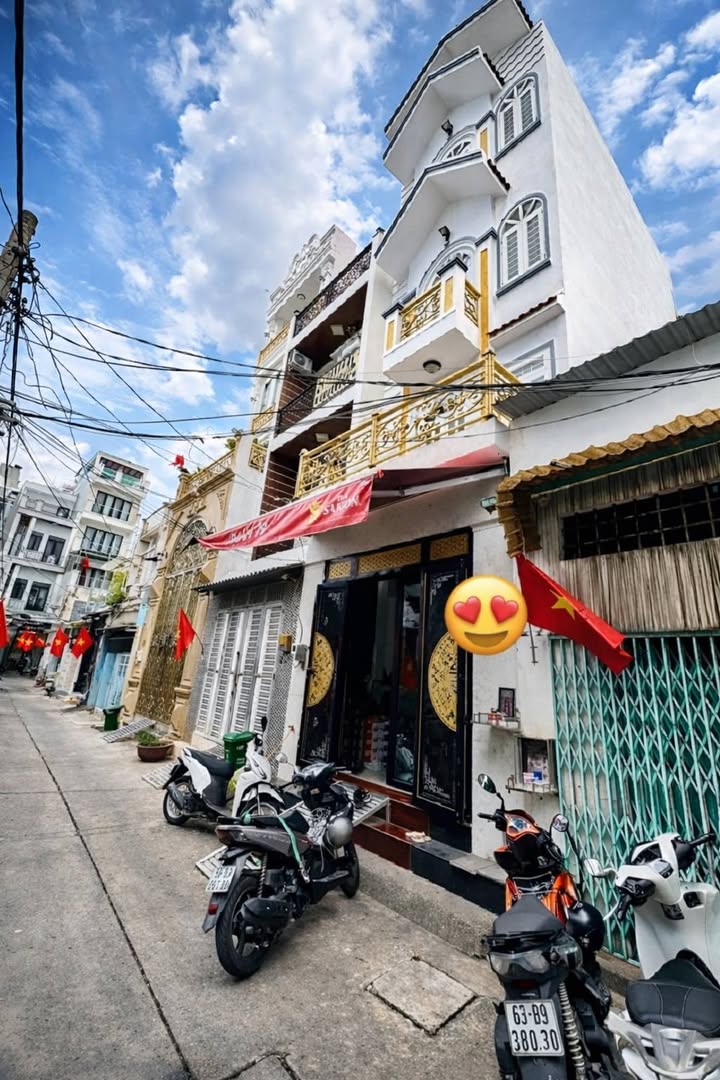 Nhà 4 Tầng Bình Trị Đông, Bình Tân 48m² giá 5 tỷ - Hẻm xe hơi thuận tiện!