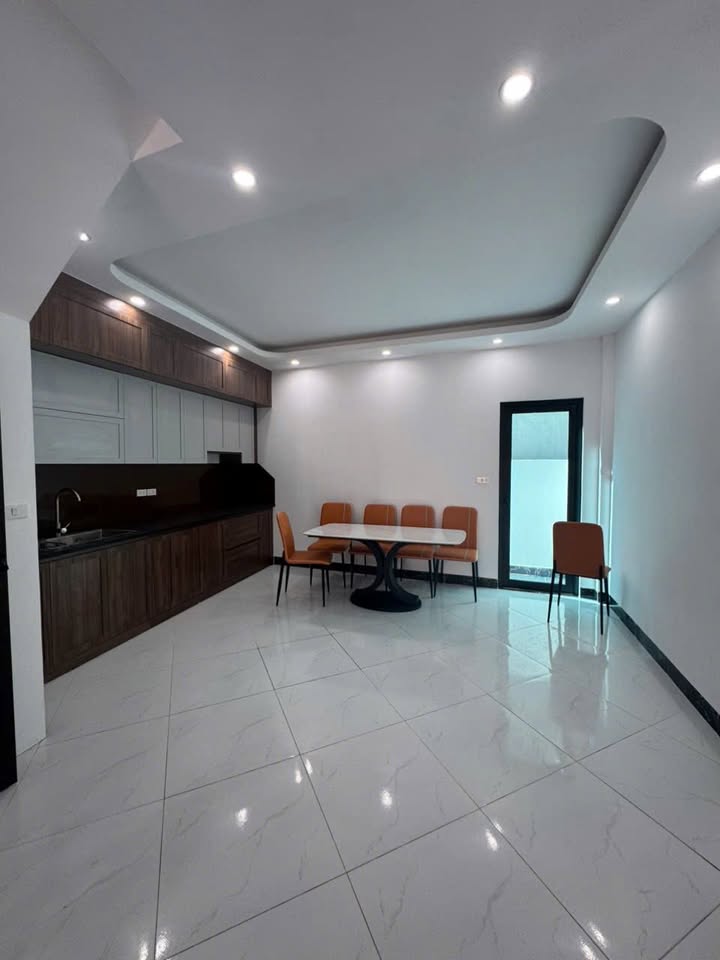 Nhà 3 tầng Phụng Châu, 76m² giá 3.83 tỷ - Chính chủ bán gấp!