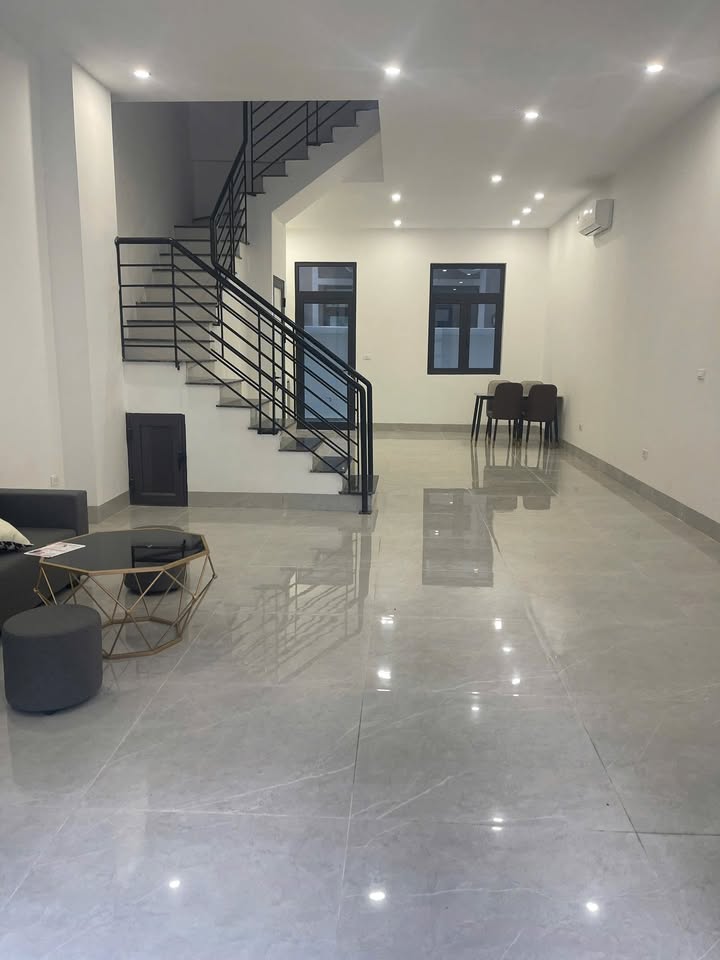 Cho thuê Townhouse Vinhomes Ocean Park 75m² giá 8 triệu - Đầy đủ nội thất cơ bản!