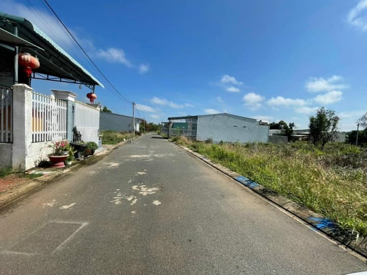 Đất nền Phường Tân Thành 2300m² giá 680 triệu - Đầu tư sinh lời hấp dẫn!