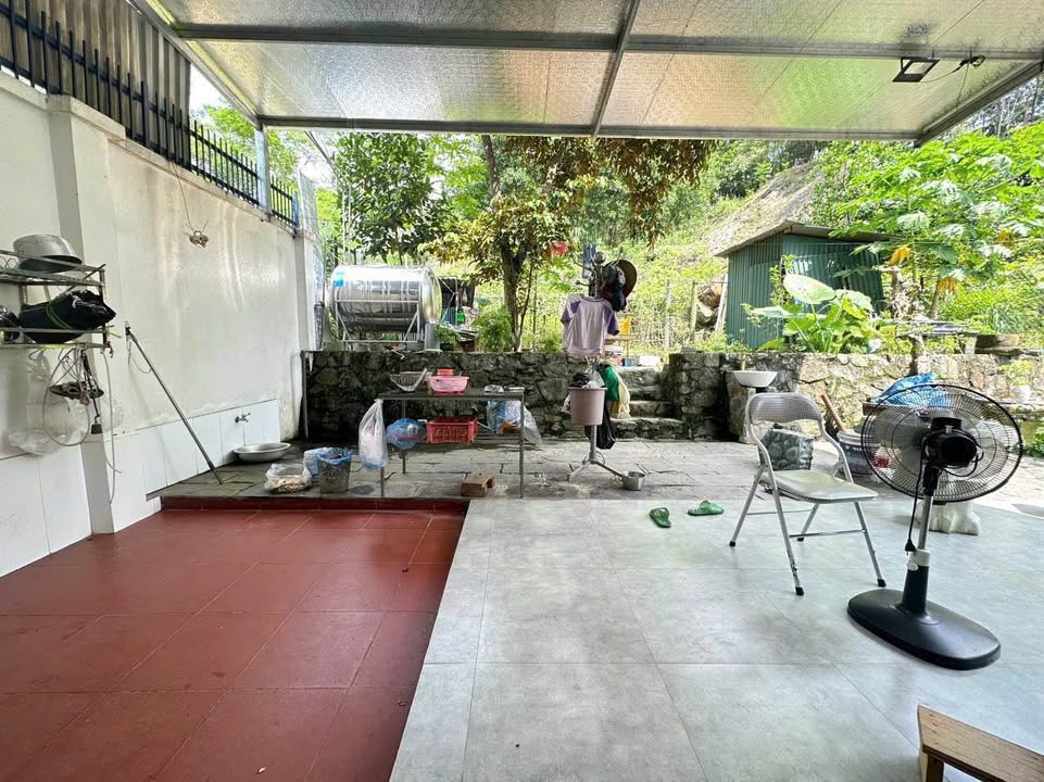 Nhà vườn Nguyễn Khắc Nhu, 200m² giá 4 tỷ - Thiết kế hiện đại, không gian thoáng đãng!