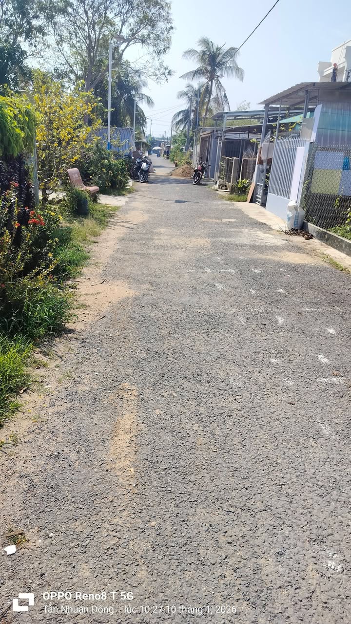 Đất nền thổ cư 160m² tại Tân Nhuận Đông giá 950 triệu - Cơ hội đầu tư hấp dẫn!