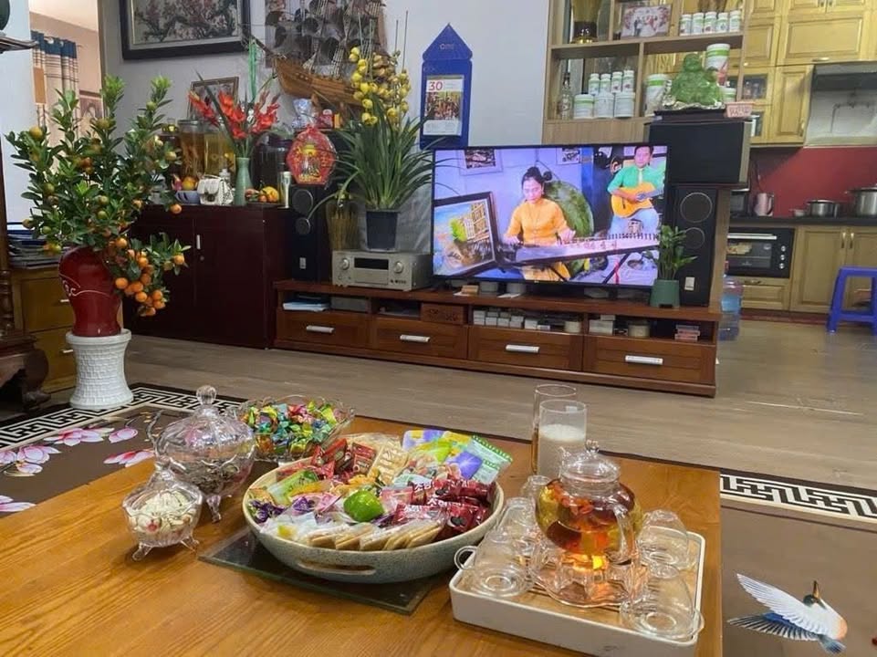 Căn hộ Chung cư Võ Chí Công Tây Hồ 75m² giá 7.5 tỷ - Sổ đỏ chính chủ!