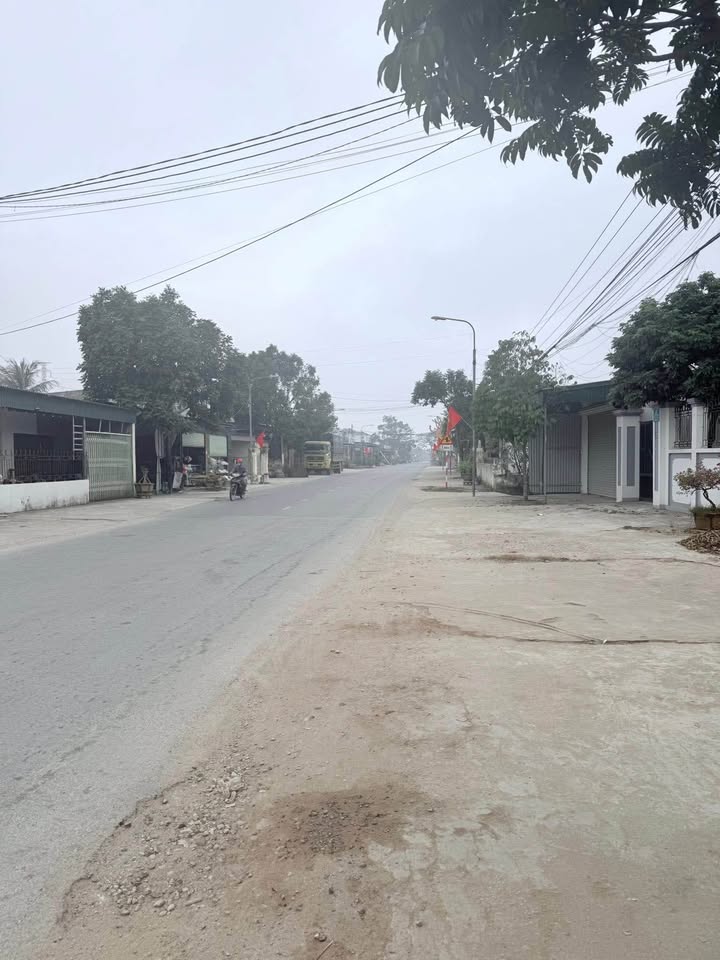Đất nền đường 4A, xã Quảng Bình, Thanh Hóa 107m² - Hướng Đông, dân cư đông đúc!