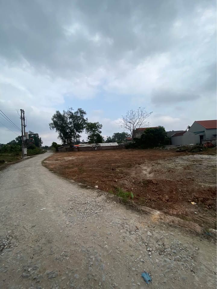 Đất nền thôn 10 Hải Đông 150m² giá chỉ 300 triệu - Sổ hồng chính chủ!