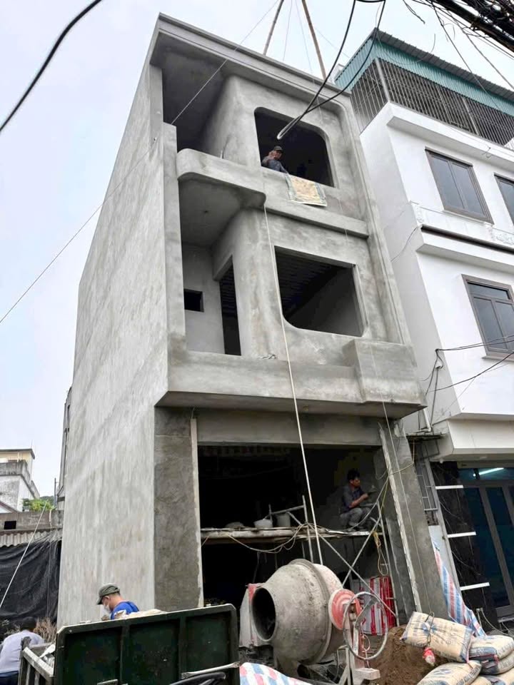 Nhà 3 tầng Phú Xuân cũ, Hưng Yên 45m² giá 2 tỷ - Kinh doanh tốt!