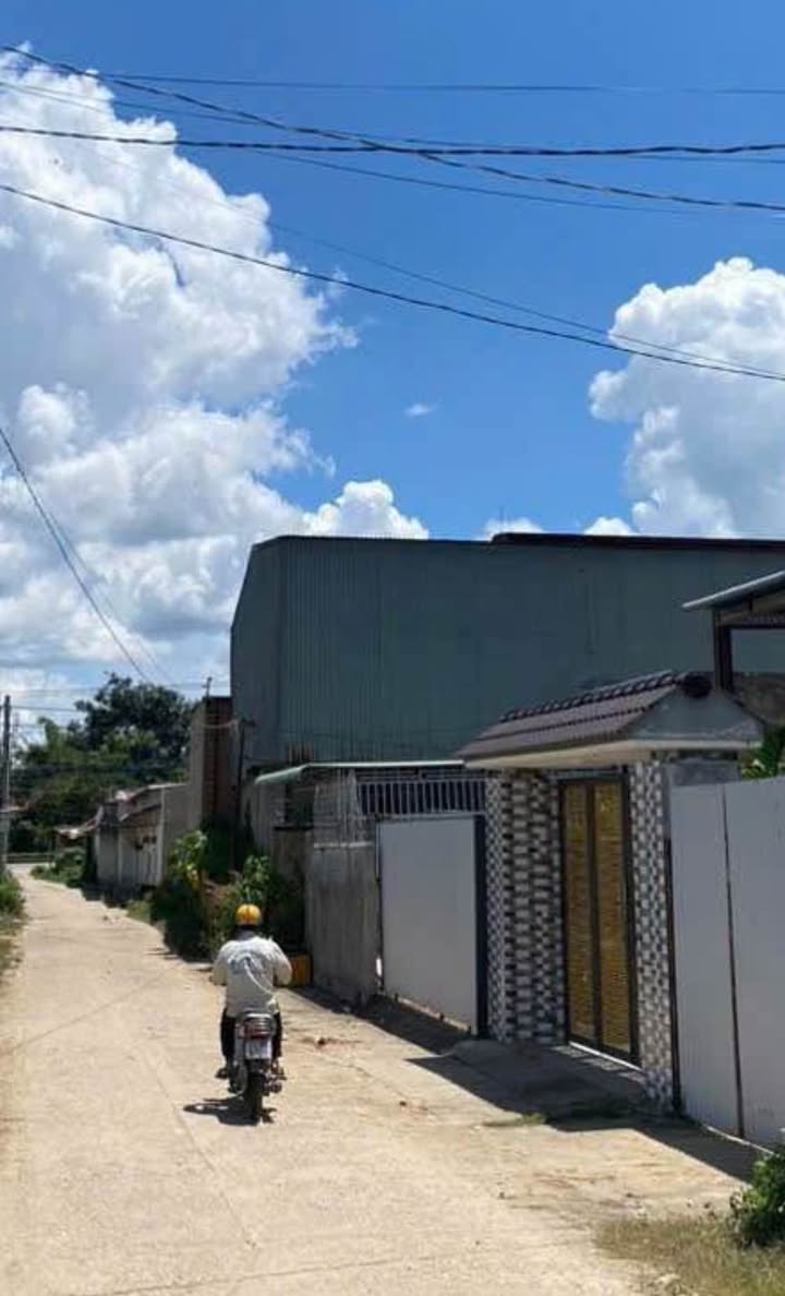 Đất thổ cư phường Duy Tân 225m² giá chỉ 4xx triệu - Cơ hội đầu tư tuyệt vời!