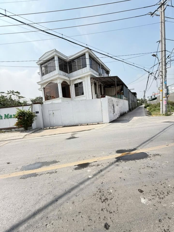 Xưởng góc 2 mặt tiền Hóc Môn 1133m² giá 26.2 tỷ - Cơ hội đầu tư sinh lời!