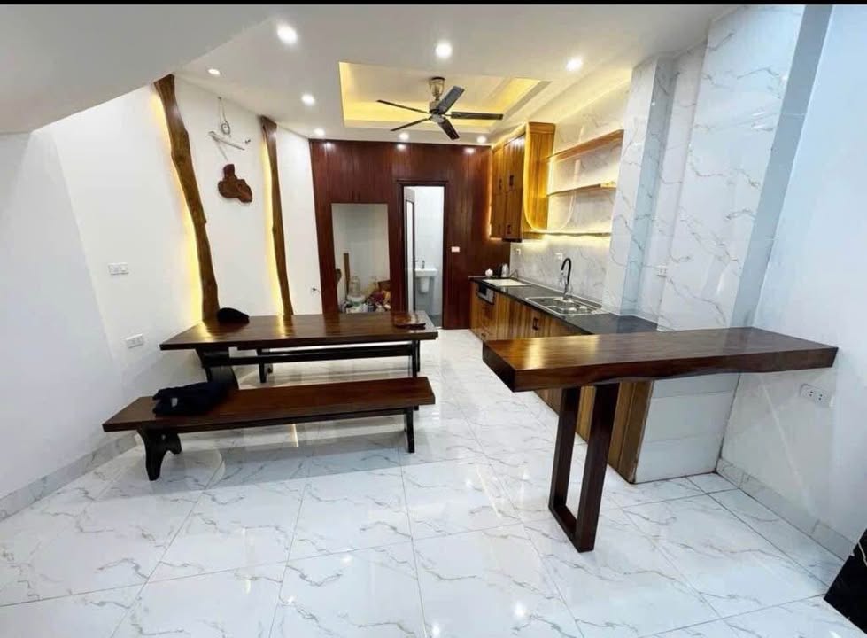 Nhà Khương Trung 50m² giá 9.95 tỷ - Thiết kế hiện đại, thoáng mát!