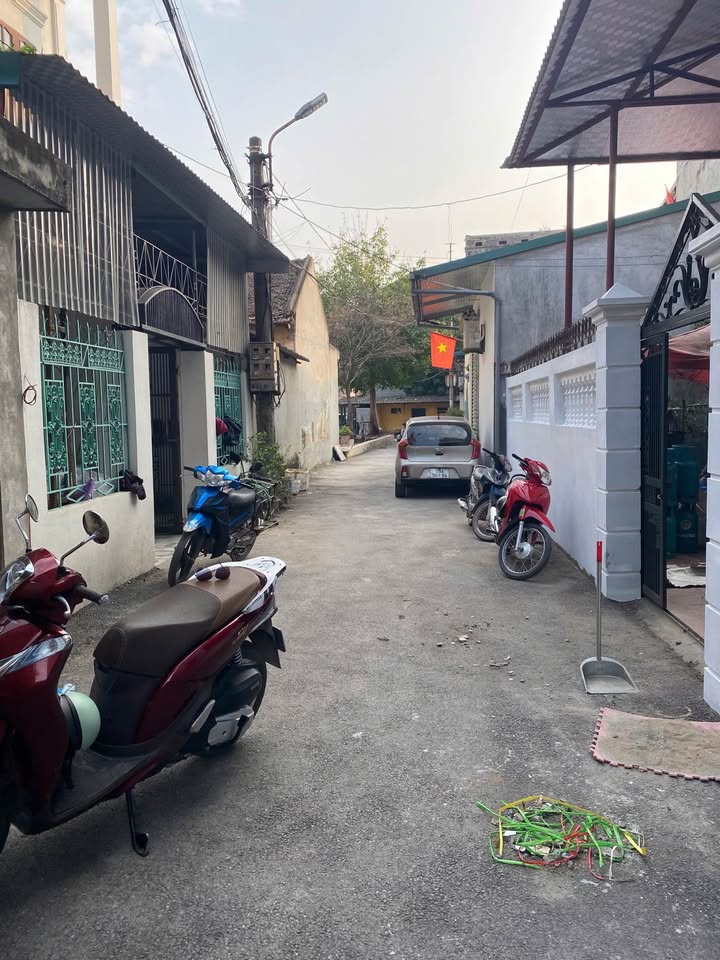 Đất nền Hòa Đình - Từ Sơn 62m² giá 4.1 tỷ - Mặt tiền rộng, ô tô vào tận nơi!