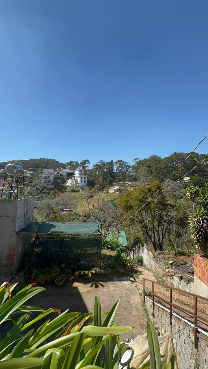 Đất xây dựng đường Khe Sanh, Đà Lạt 108m² giá 3.1 tỷ - View thoáng mát quanh năm!