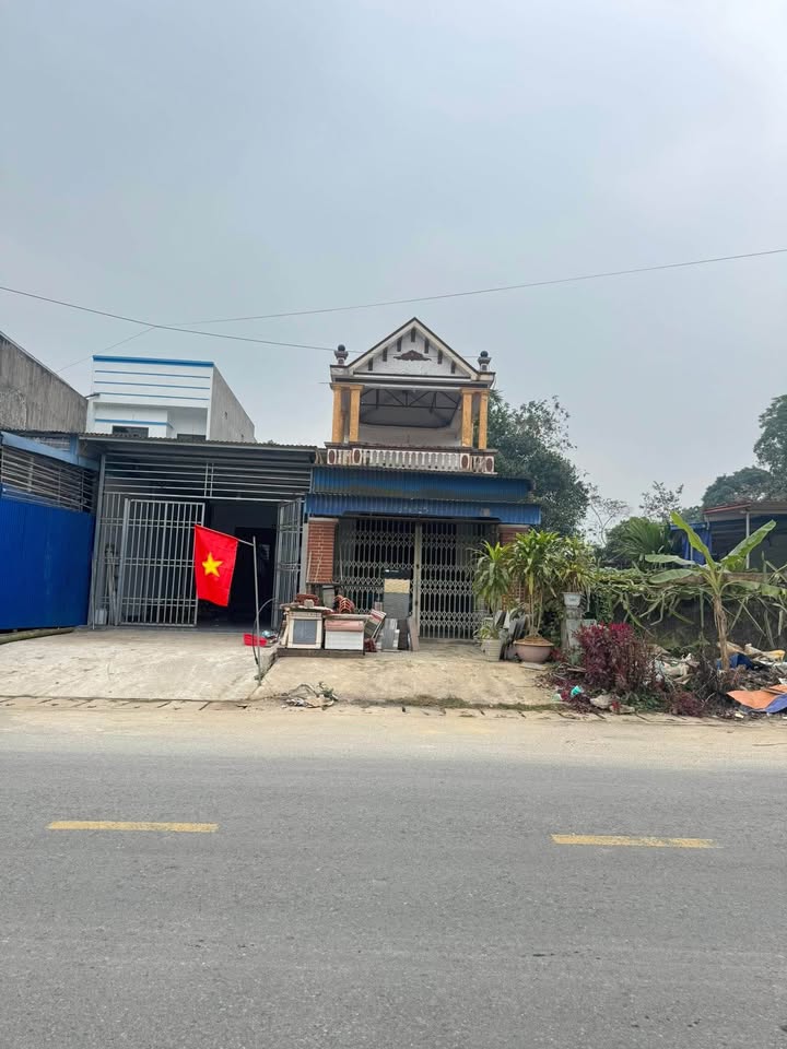 Nhà 2 tầng tại Quân Chu, Thái Nguyên 180m² giá 1.7 tỷ - Vị trí đẹp mặt tỉnh lộ 261!