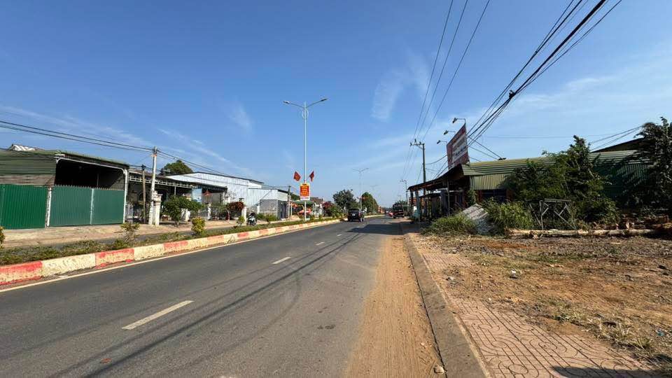 Đất thổ cư 250m² tại Thôn 1, Xã Nam Dong, Đắk Nông - Kinh doanh thuận lợi!