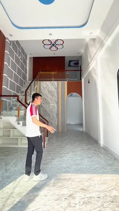Nhà Gác Lững Tân Kim 103m² giá 2.7 tỷ - Đường thông ô tô, đầy đủ tiện ích!