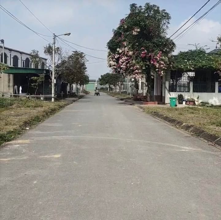 Đất nền cầu Dâu Yên Sơn 150m² giá thỏa thuận - Hướng Đông mát mẻ!