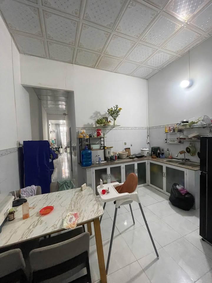 Nhà cấp 4 ngay Trường Mầm Non Đất Lành - Vĩnh Thái 64m² giá 3.2 tỷ - Sổ hồng chính chủ!