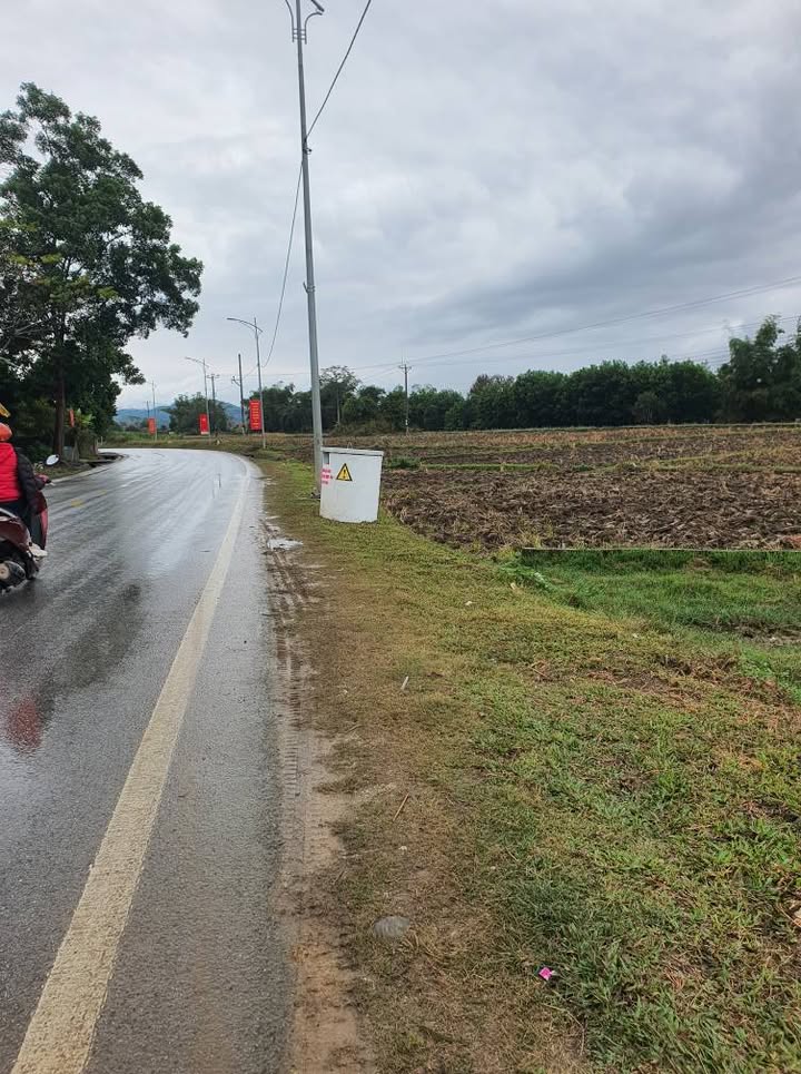 Đất Thương mại – Dịch vụ 222m² tại Cao Bằng giá 1 tỷ - Gia đình cần bán gấp!