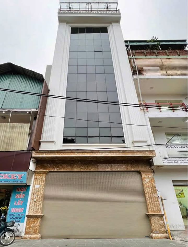 Bán toà nhà FrontHouse 8 tầng mặt phố Hoàng Ngân, Cầu Giấy - Giá chỉ 40 tỷ VND!