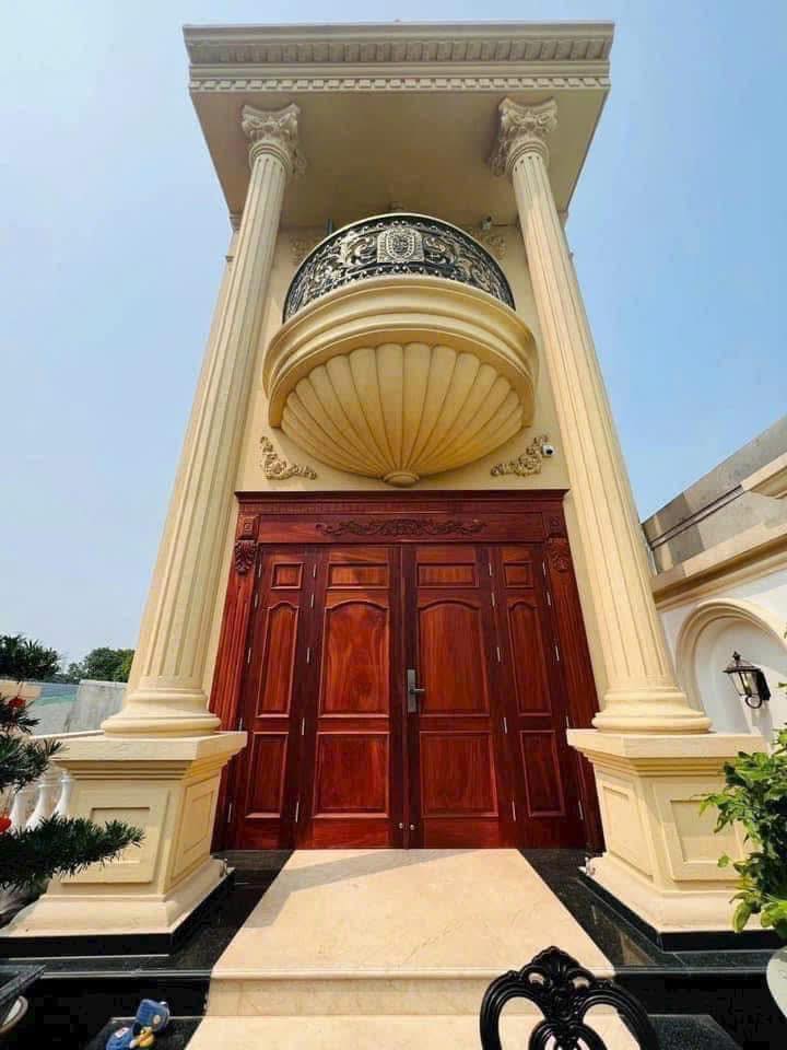 Nhà phố Tân Cổ Điển 150m² giá 8.8 tỷ - Sẵn sàng vào ở tại TP Mới BD!