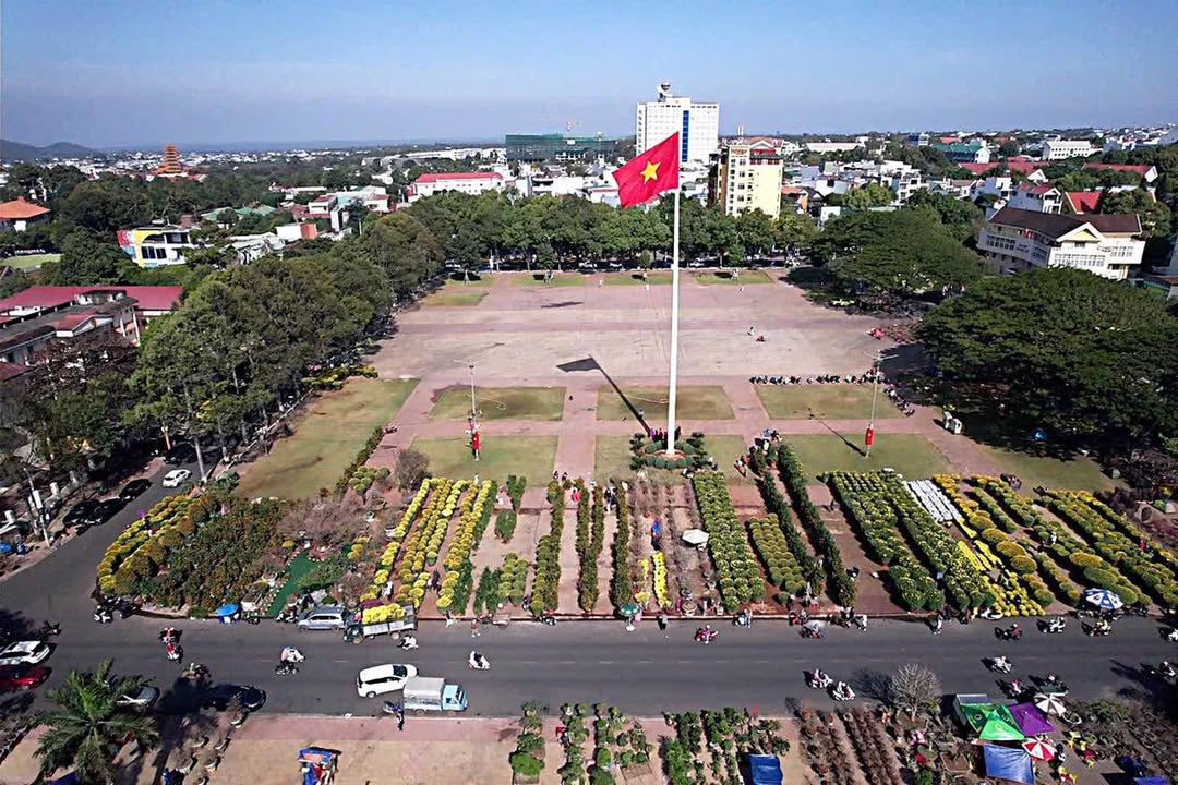 Nhà 3 tầng mặt tiền Hải Thượng Lãn Ông, Buôn Ma Thuột 72m² giá 6.8 tỷ - Vị trí đắc địa, phong thuỷ tốt!