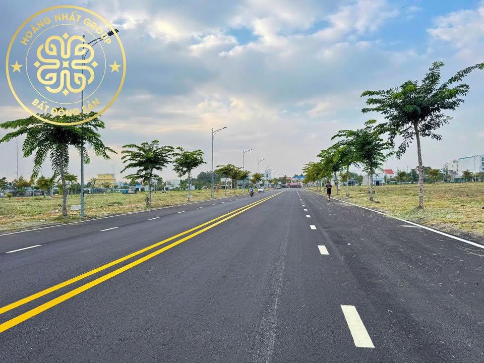 Đất nền KĐTVC - Đường Số 8, Cà Mau 108.8m² giá 2 tỷ - Vị trí đắc địa gần trung tâm!