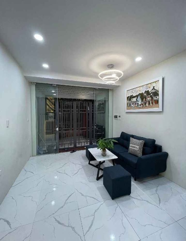 Nhà 5 tầng Ngọc Hà 30m² giá thỏa thuận - Vị trí đắc địa, sẵn sàng ở ngay!