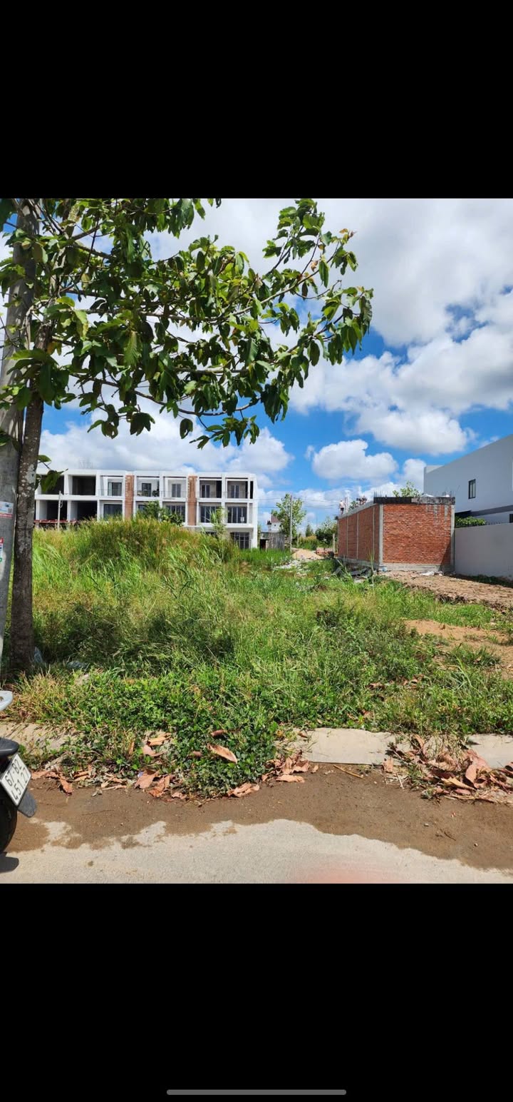 Đất nền khu Sao Mai Nhựt Hồng Cà Mau - Giá từ 1 tỷ, Thổ cư đầy đủ!