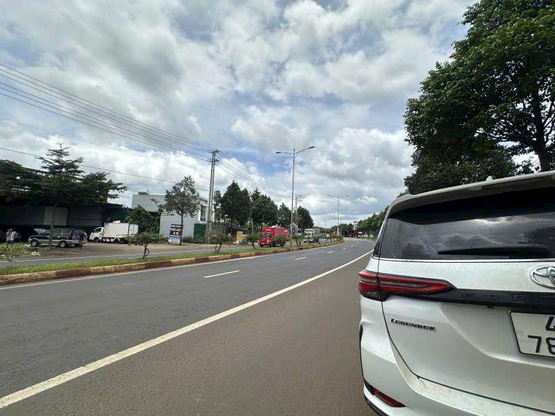 Đất Mặt Tiền Vành Đai 30/4 Phường Buôn Ma Thuột 3100m² giá 20 tỷ - Cơ hội đầu tư tuyệt vời!