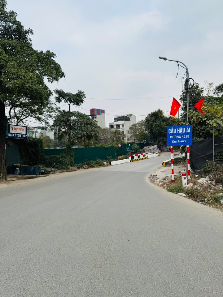 Nhà phố Vân Canh 100m² giá 8 tỷ - Thiết kế hiện đại, 6 phòng ngủ!