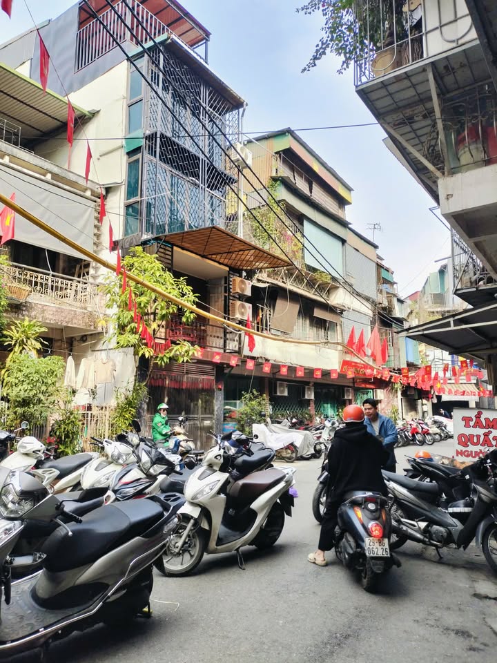 Căn hộ tầng 1 Lò Đúc 45m² giá thỏa thuận - Gần phố cổ Hà Nội!