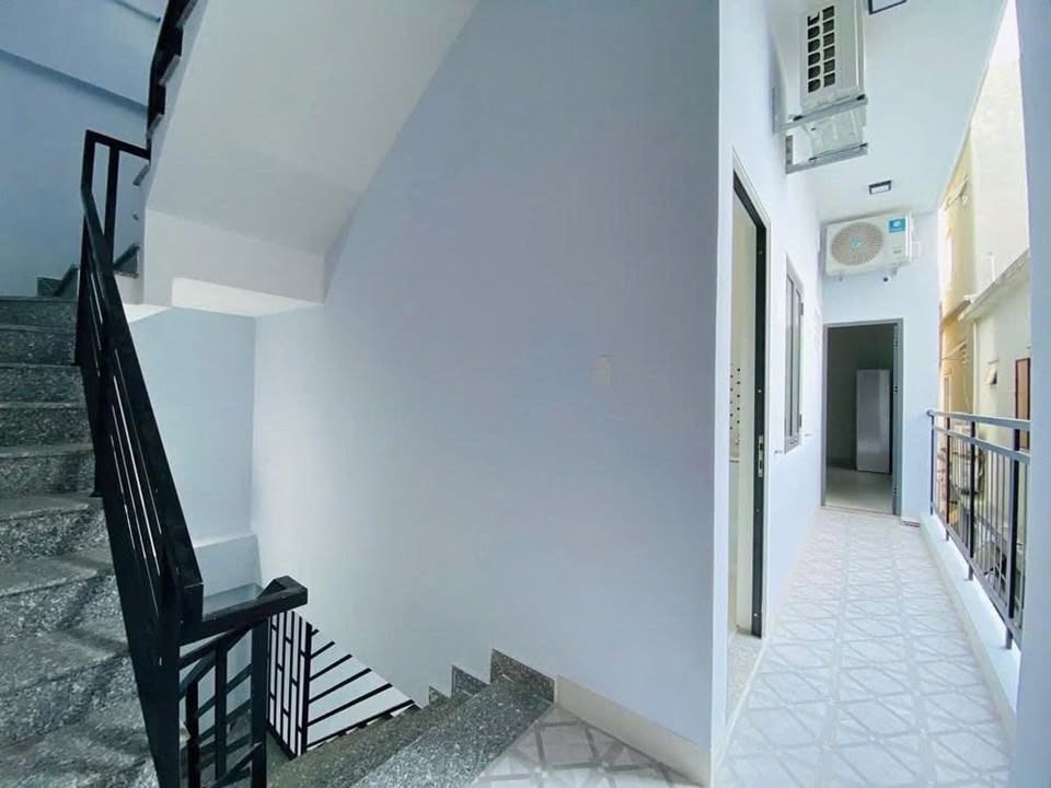 Phòng cho thuê tại Hệ thống NHS Nguyễn Khoái 25m² giá 4.3 triệu - Sẵn sàng vào ở ngay!