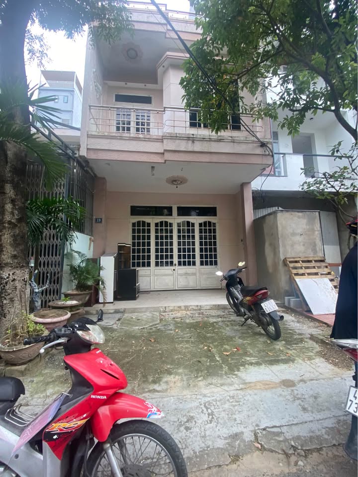 Nhà 2 tầng Mỹ An 7, Đà Nẵng 100m² giá 11 tỷ - Cơ hội đầu tư tuyệt vời!