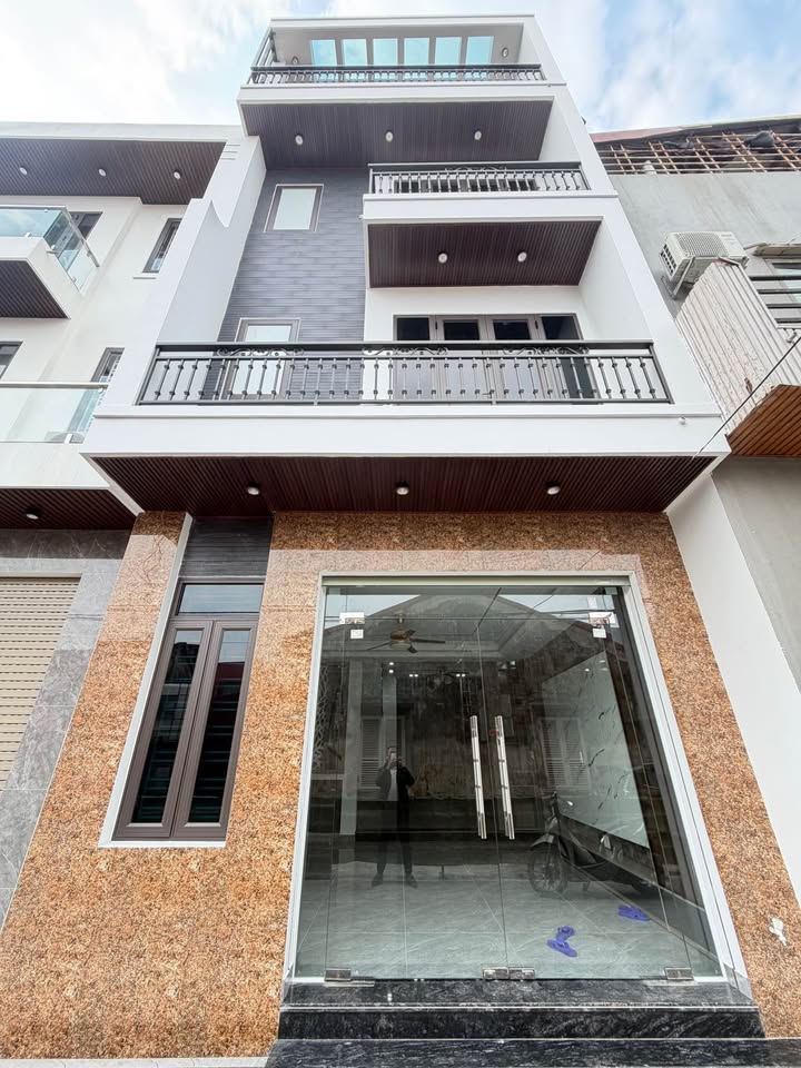 Nhà độc lập 4 tầng TDP Vân Tra, Hải Phòng 52m² giá 3,7 tỷ - Chính chủ, sẵn sàng vào ở!