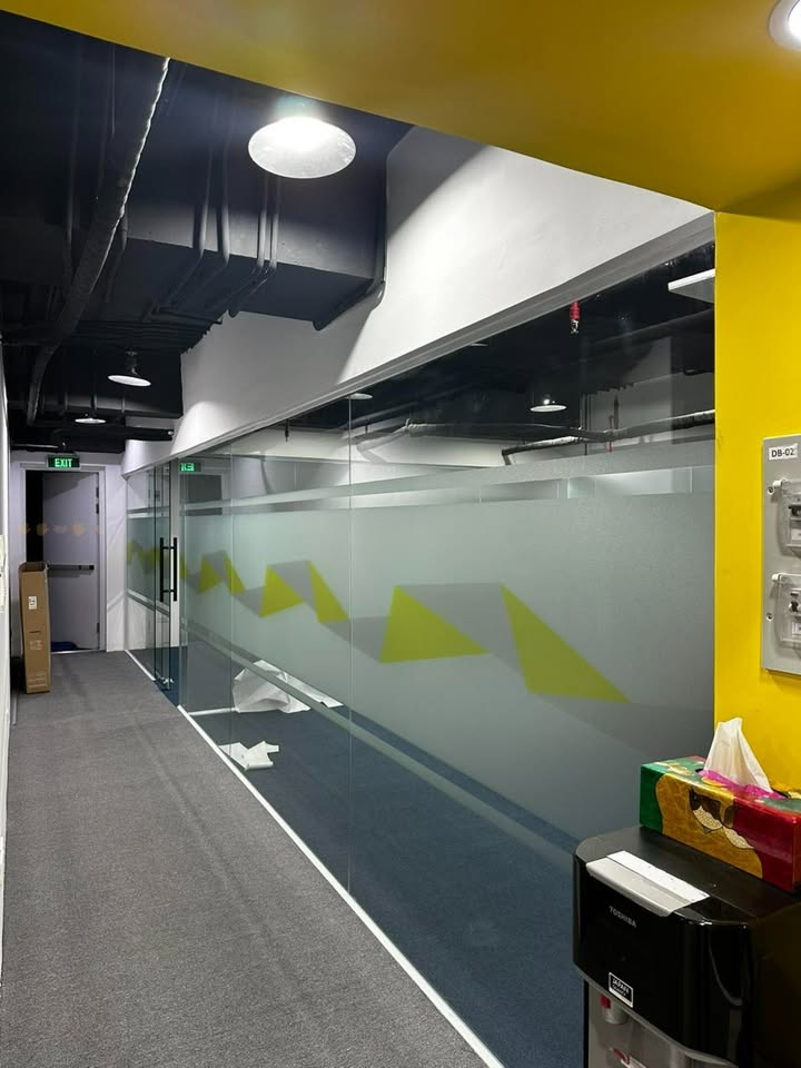 Văn phòng cho thuê đường Phạm Hùng, quận Nam Từ Liêm 200m² - Mặt bằng hiếm, dễ tuyển dụng!