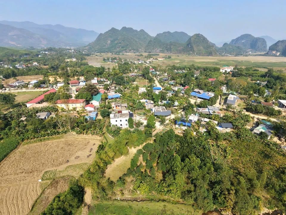 Đất nền Kim Bôi, Hòa Bình 1.070m² giá 2 tỷ - View suối mát tuyệt đẹp!