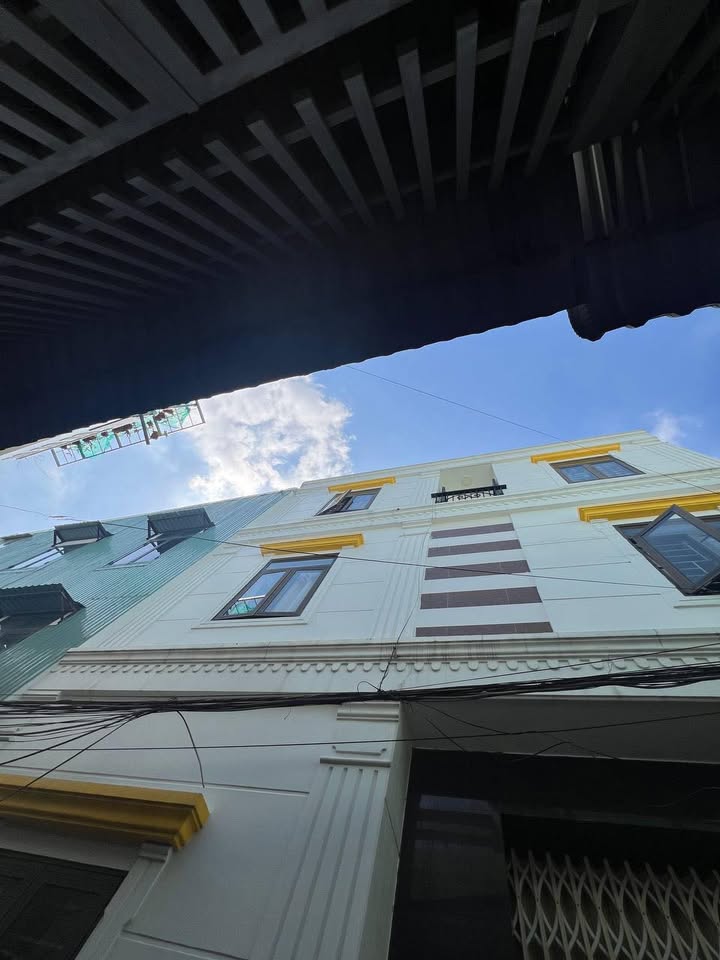 Nhà 2,5 Tầng Hẻm 2m Phường Ngô Mây 65m² giá 3,9 tỷ - Sổ đỏ chính chủ!