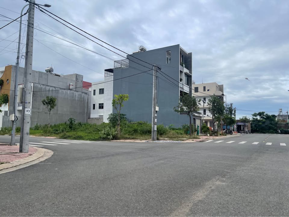 Đất nền TĐC 1,65 hecta P10 Vũng Tàu 77m² giá 7,9 tỷ - Đầu tư sinh lời ngay!