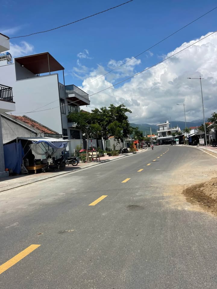 Đất nền Vạn Giã 110m² giá 2.09 tỷ - Gần biển, thương lượng mạnh!