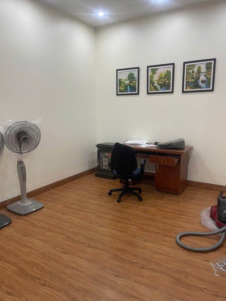 Nhà 3 Tầng Trương Hán Siêu 120m² giá 6.8 tỷ - Vị trí đắc địa, cơ hội hiếm có!