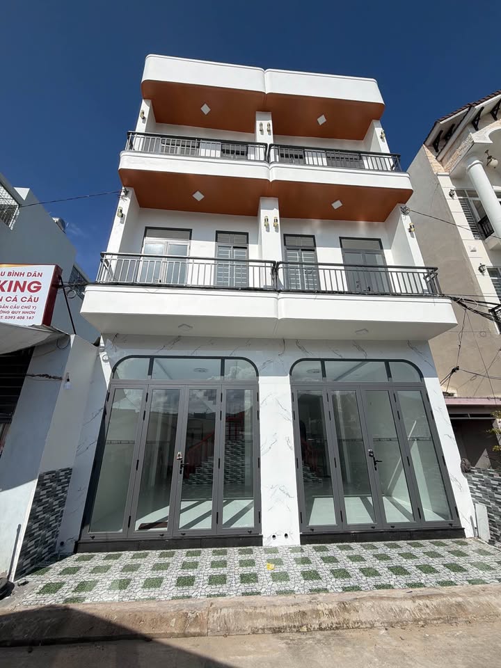 Bán nhà FrontHouse 3 tầng mặt tiền Sông Cầu Chữ Y 49m² giá 3.65 tỷ - Vị trí đắc địa thoáng mát