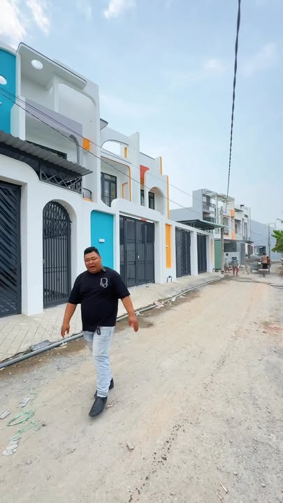 Nhà phố đẹp Bình Chánh 112m² giá 2.28 tỷ - Full nội thất hiện đại!