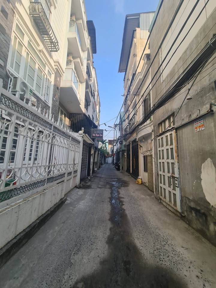 Nhà hẻm xe hơi Lâm Văn Bền, Quận 7, 71m² giá 9.85 tỷ - Đầu tư sinh lời ngay!