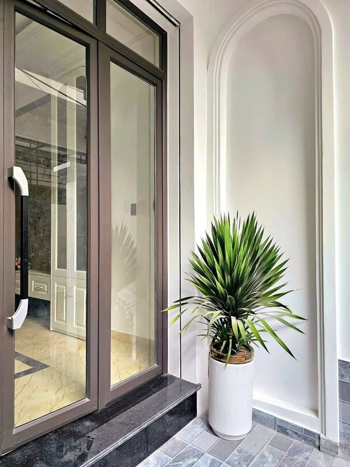 Nhà 4 tầng mới xây tại Tô Hiệu - 50m² giá 4.839 tỷ - Tiện nghi đầy đủ!